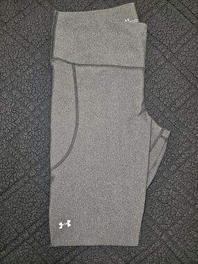 Under Armour Gray Performance Leggings With Side Pocket